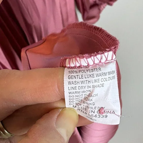 Petal & Pup Noelle Twist Front Pleated Midi Dress - Pink Large - Picture 6 of 9